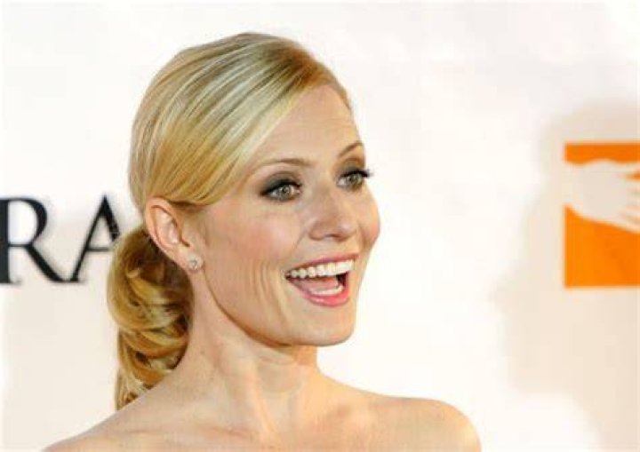 Emily Procter Net Worth