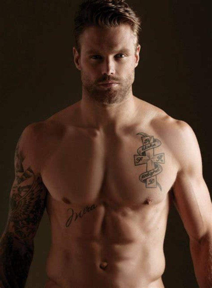 Nick Youngquest
