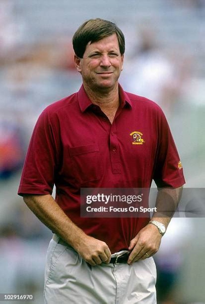 Norv Turner